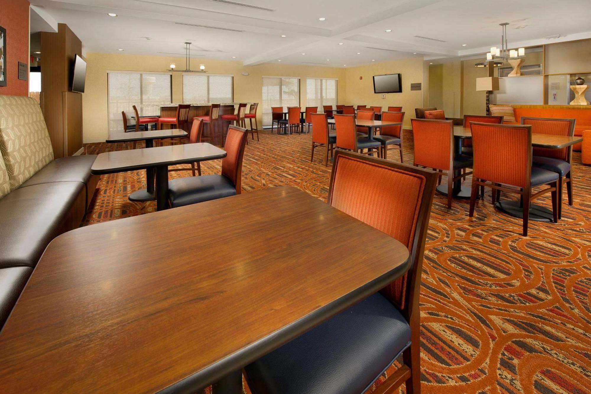 Towneplace Suites By Marriott Eagle Pass Bagian luar foto