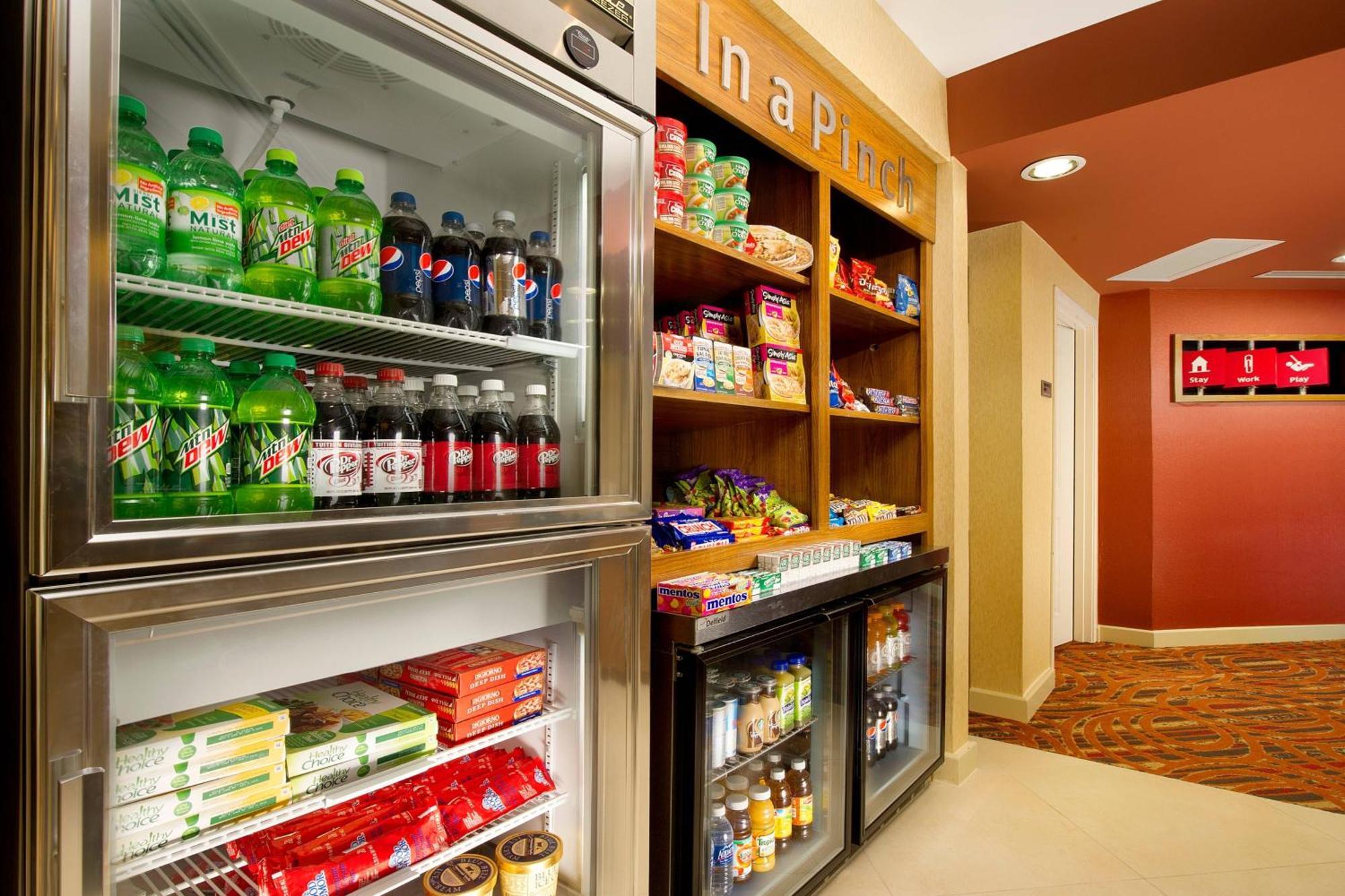Towneplace Suites By Marriott Eagle Pass Bagian luar foto