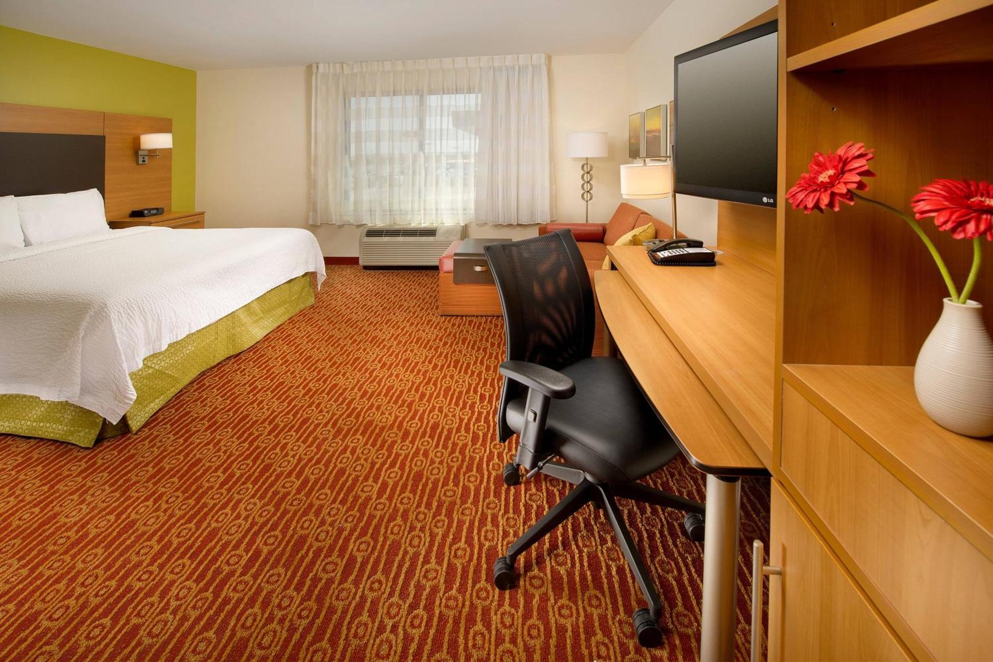 Towneplace Suites By Marriott Eagle Pass Bagian luar foto